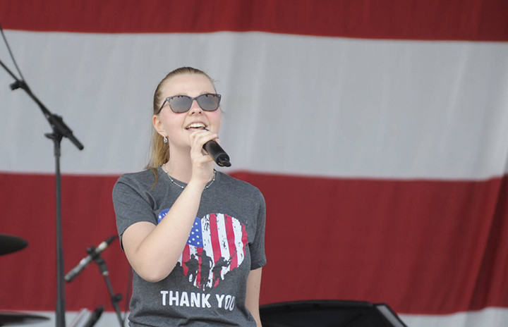 Pearle Peterson singing National Anthem at 2024 Unity of Effort